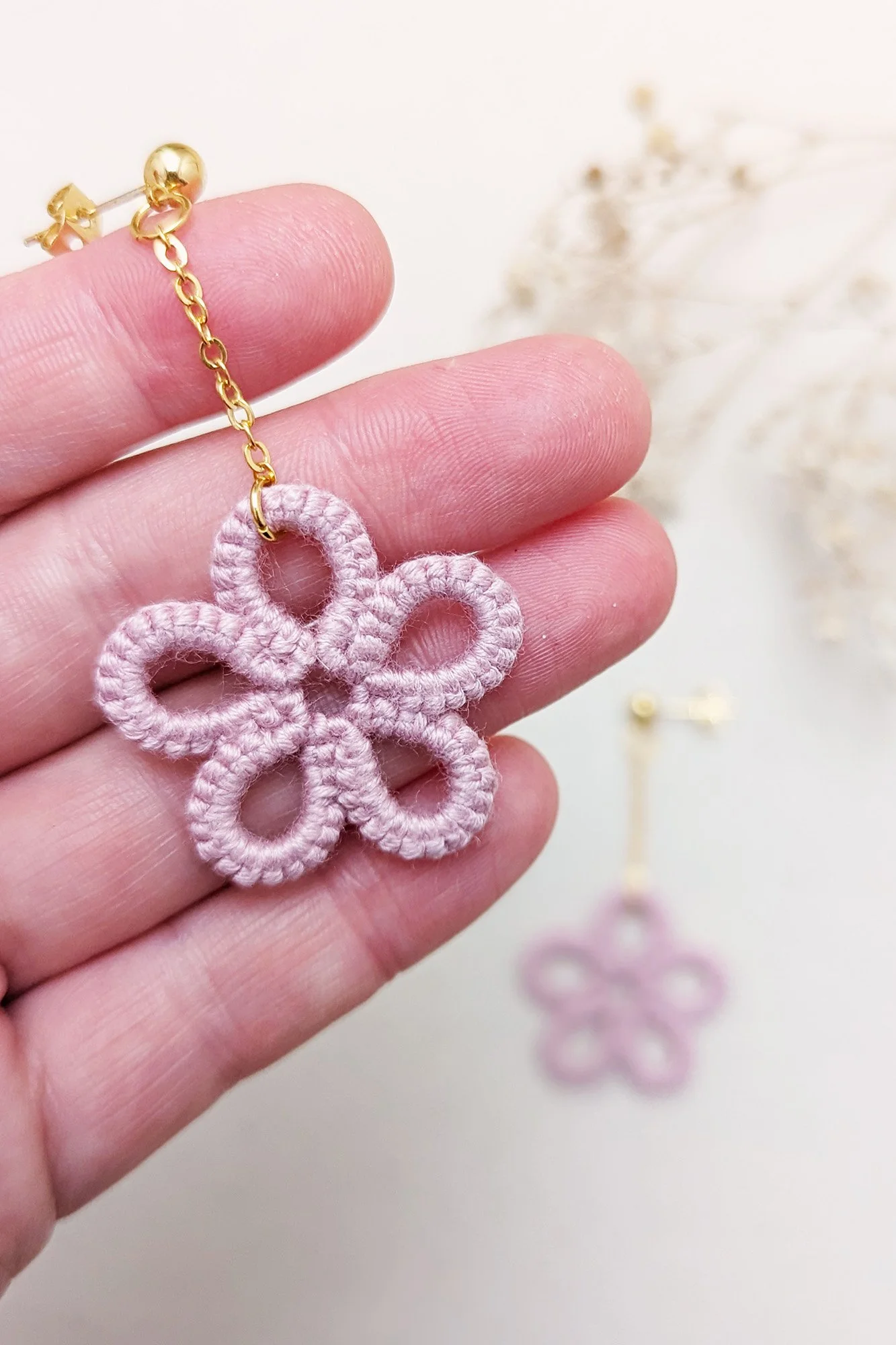 Daisy best sale earrings dangle